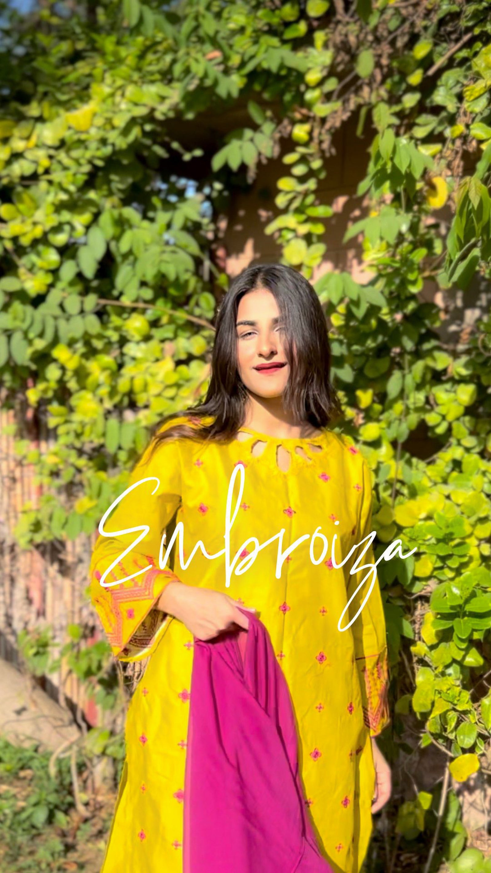 White Gold Minimalist Special Offers Instagram Story &#8211; 1