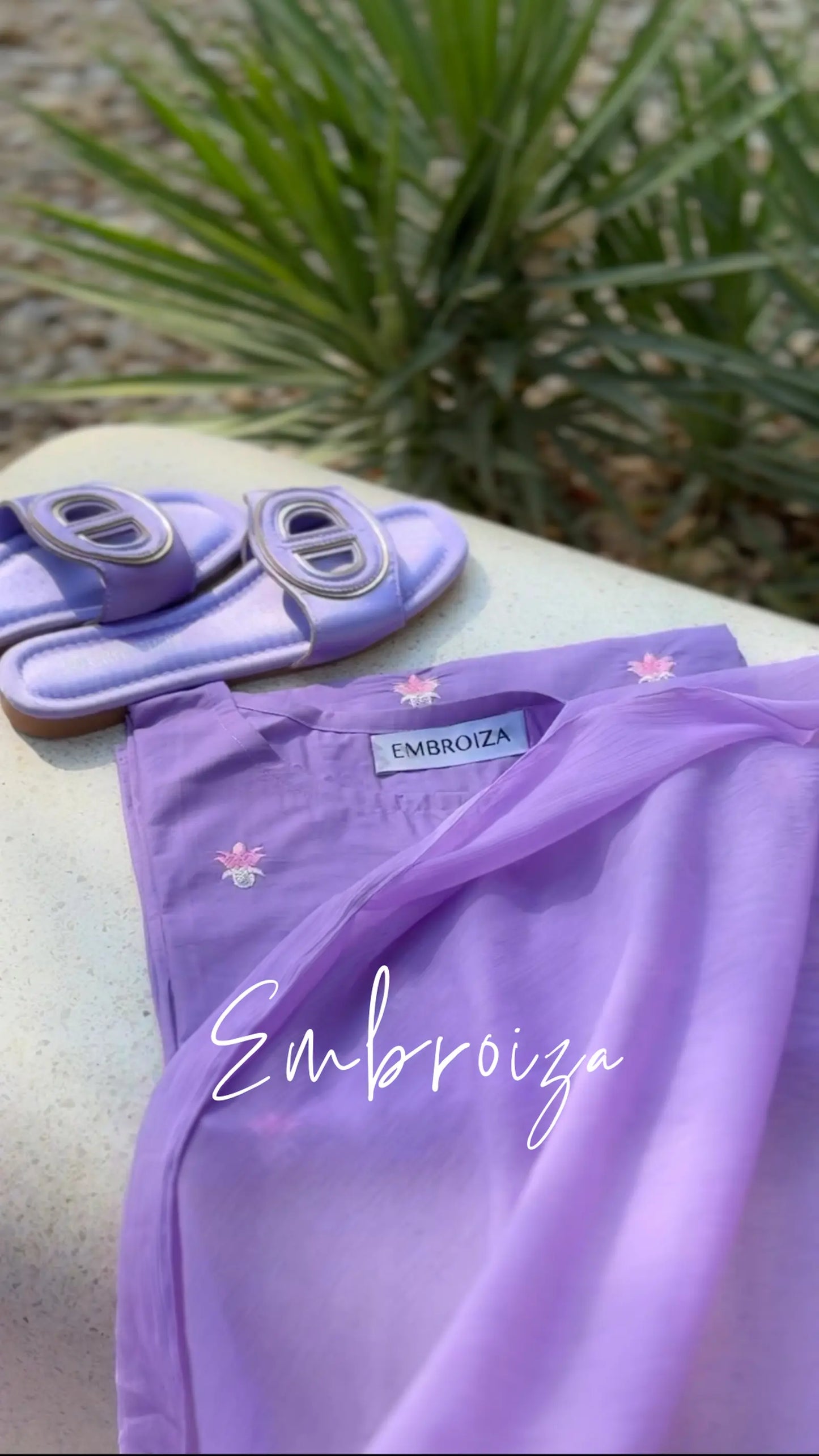 Black Simple Minimalist Trendy Inspirational Quote Phone Wallpaper 7