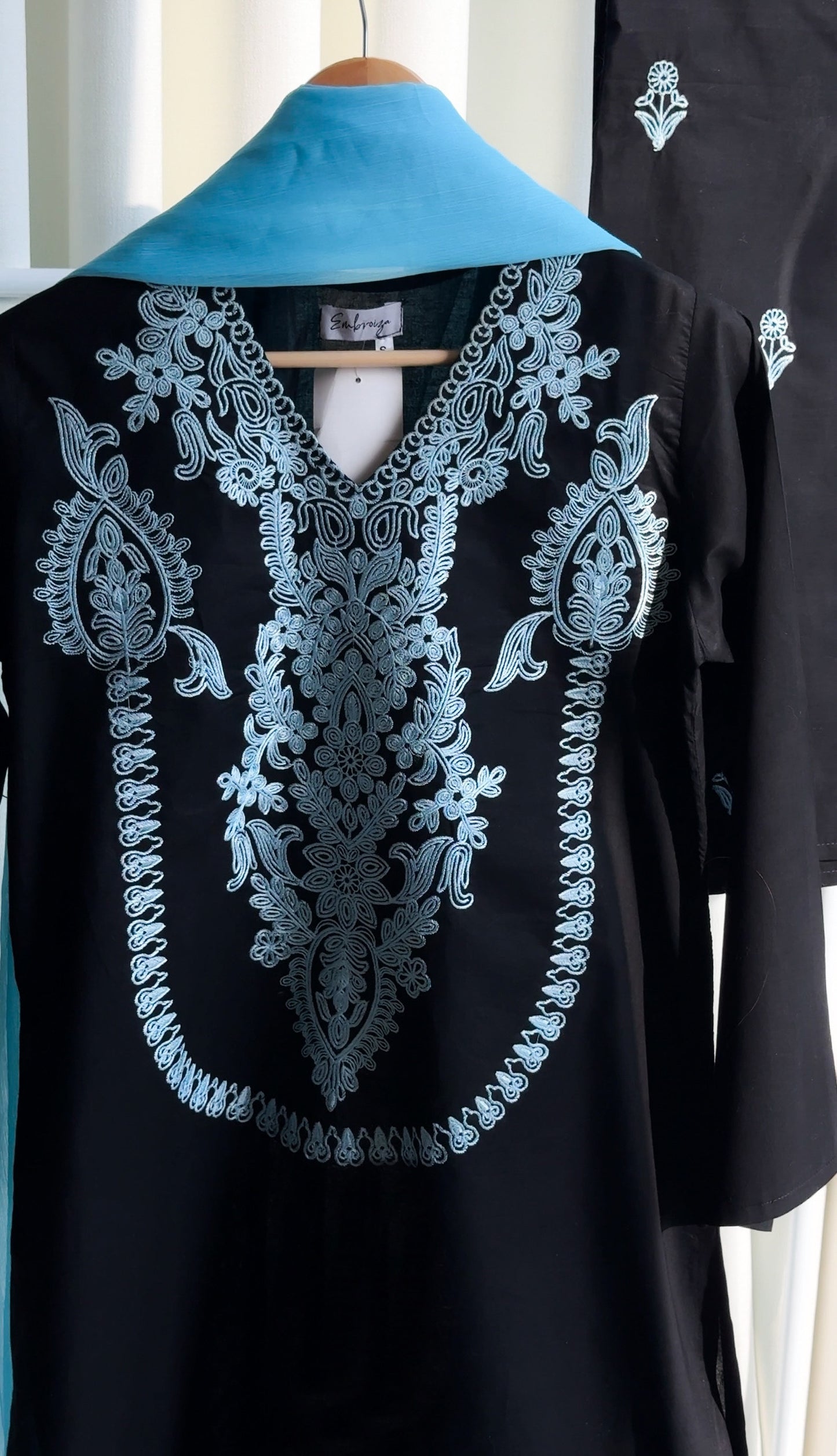 C8B84A1C-733B-4690-86C0-0CC8C9A72C9C