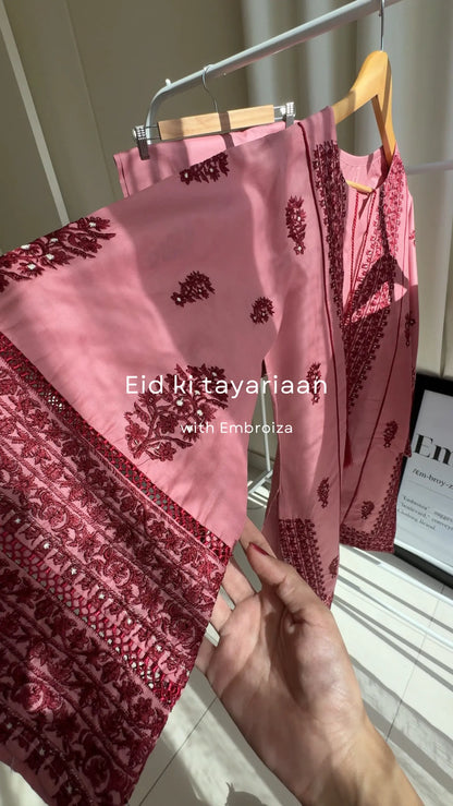 Black Simple Blurred Quote Motivation Instagram Story 5